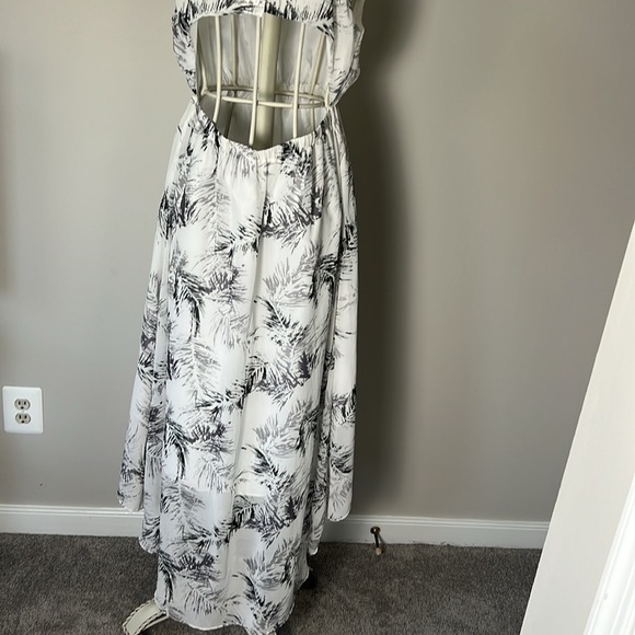 Molly Bracken hi-low open back dress - Picture 6 of 8